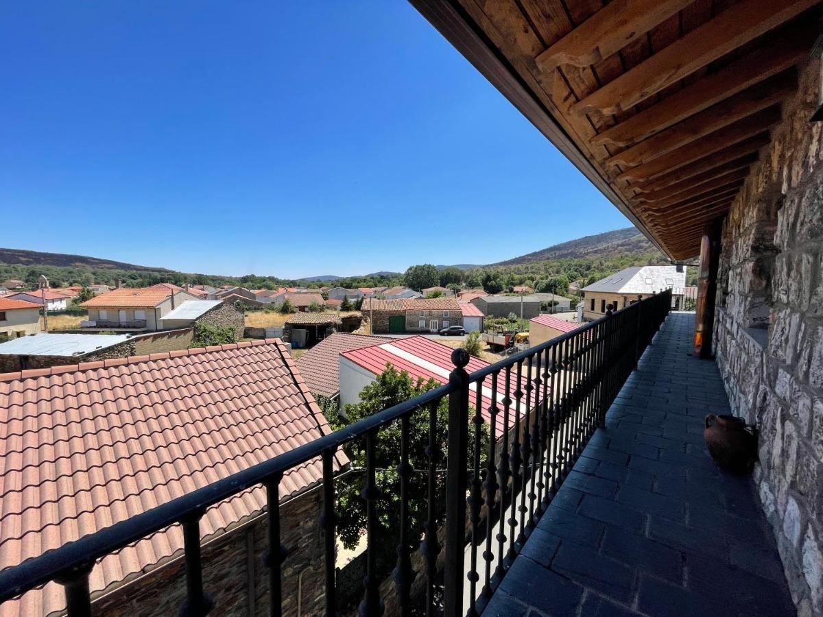La Guarida De La Lleira Hotel Ferreras de Arriba Eksteriør billede