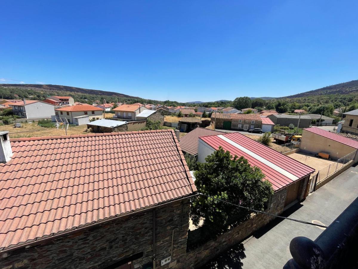 La Guarida De La Lleira Hotel Ferreras de Arriba Eksteriør billede