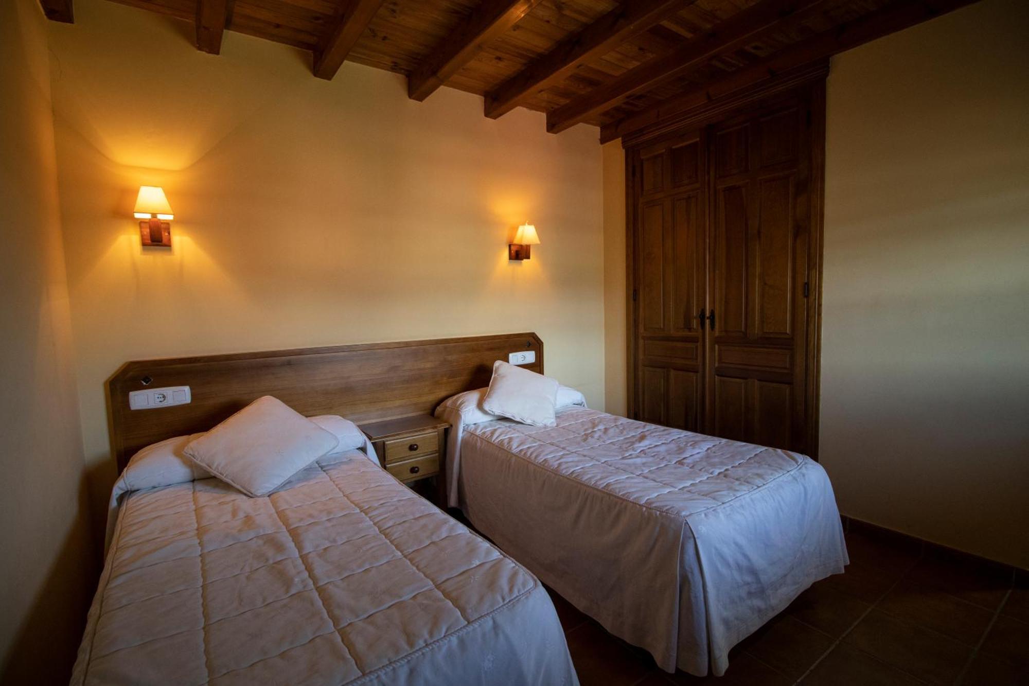 La Guarida De La Lleira Hotel Ferreras de Arriba Eksteriør billede