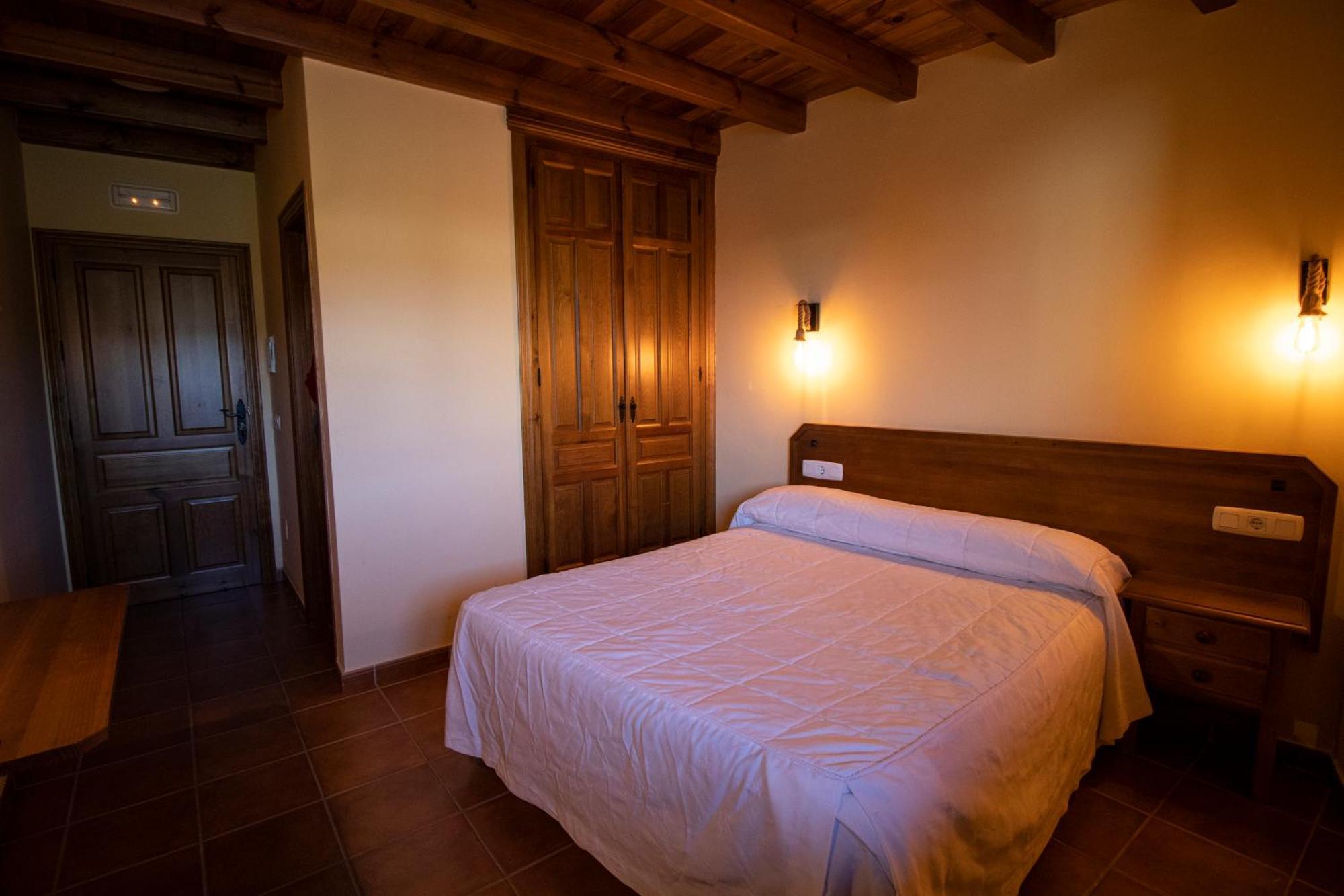 La Guarida De La Lleira Hotel Ferreras de Arriba Eksteriør billede